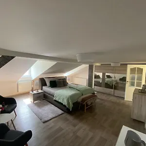  Apartment Center Katarina